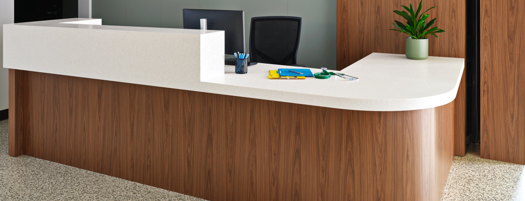 2025 Formica Woodgrains & Patterns