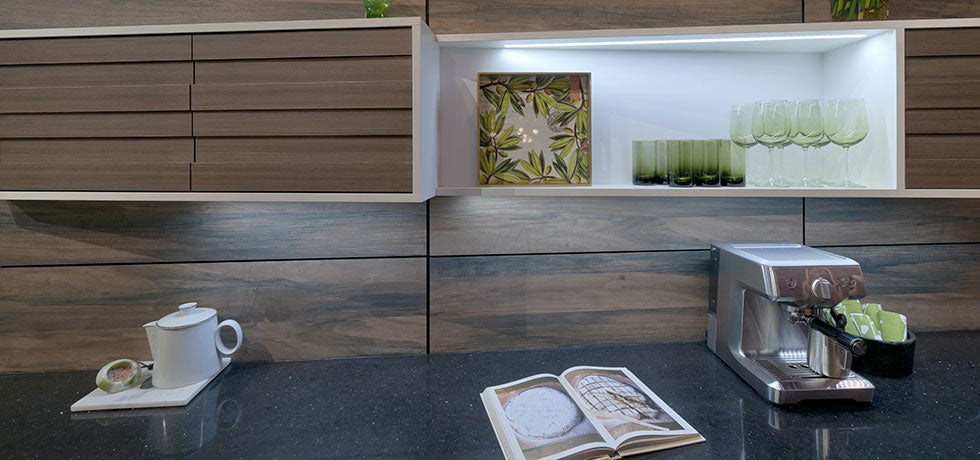 Planked California Walnut - Y0465 - Wilsonart Virtual Design
